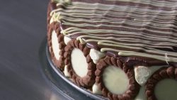 familia-de-carambei-ensina-receita-de-torta-de-quatro-leites