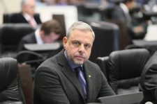 deputado-estadual-ricardo-arruda-(pl)-vira-reu-por-desvio-de-dinheiro-publico,-trafico-de-influencia-e-associacao-criminosa