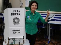 candidatos-a-prefeitura-de-curitiba-votam-no-2o-turno-das-eleicoes-de-2024