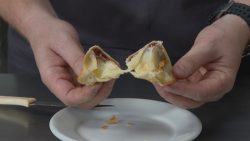 dia-do-trigo:-aprenda-a-preparar-empanadas-argentinas