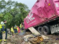 motorista-e-dono-de-caminhao-que-tombou-sobre-van-com-time-de-remo-sao-denunciados-por-homicidio-culposo